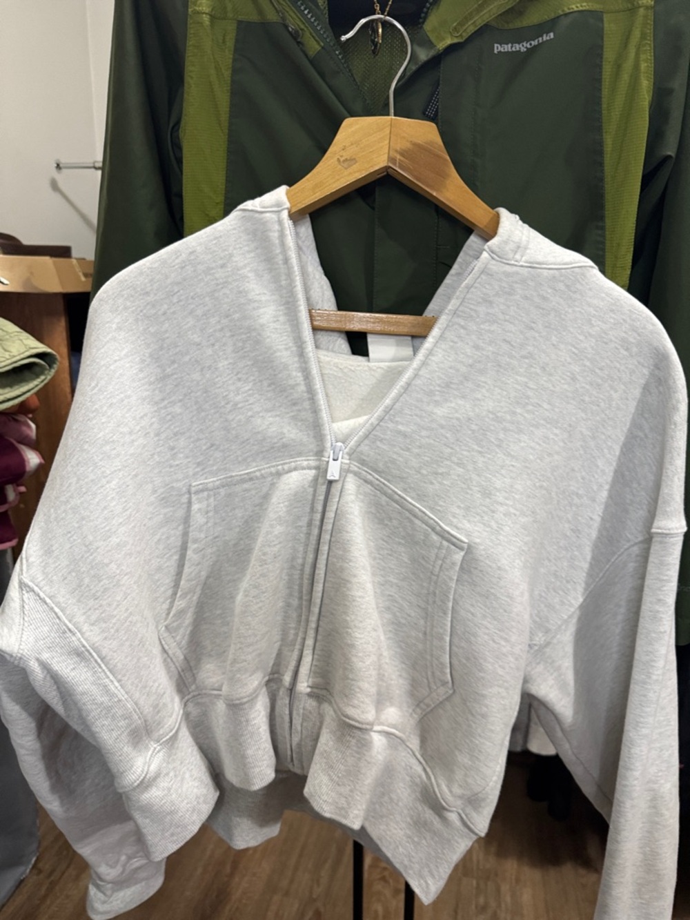 Aritzia no hoodie string Light Gray Zip Hoodie - Women's Casual Layer